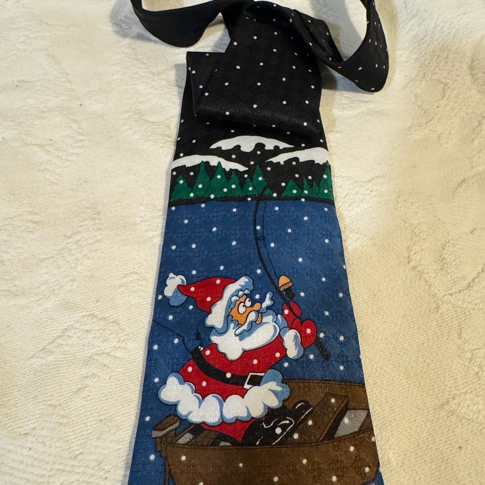 Hallmark Santa Fishing Christmas Tie with